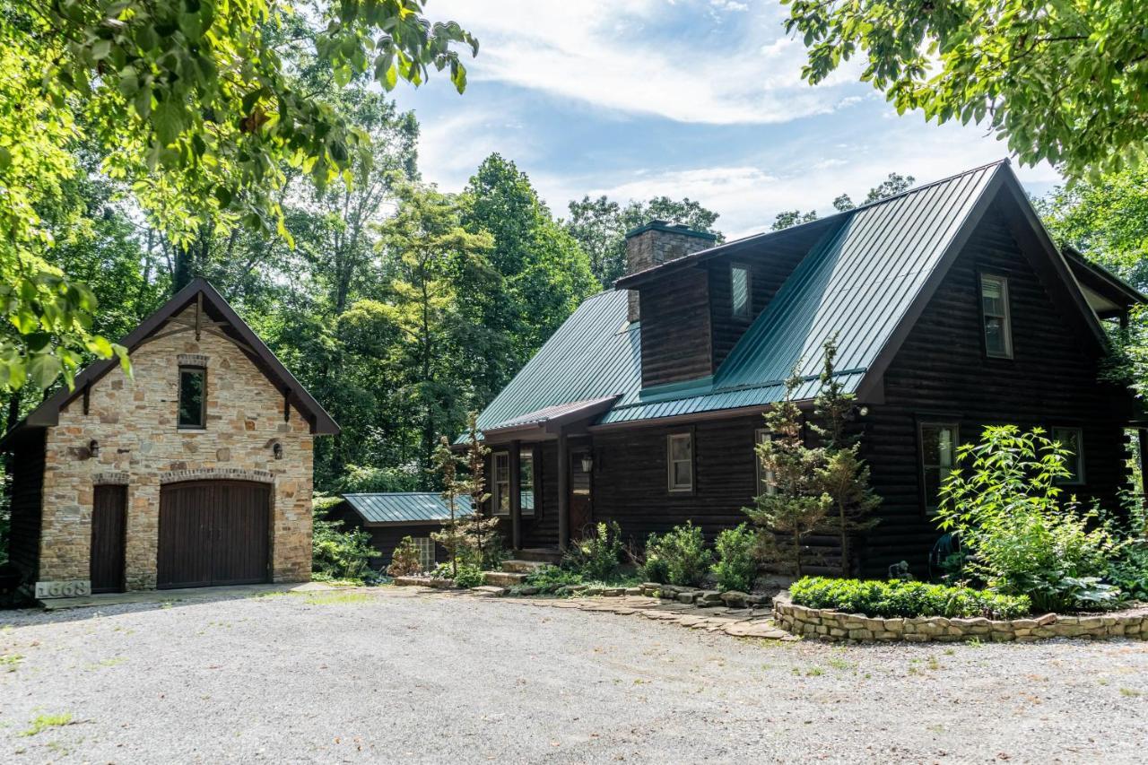 Cozy 2 Bedroom Cabin Nestled In Wooded Hideaway Monterey Exteriör bild